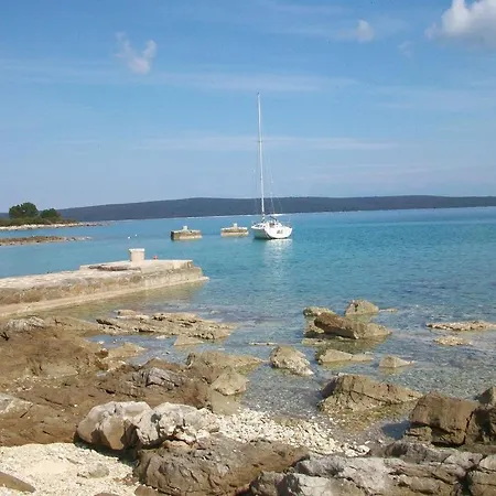 4827-2 For 4 Pers In