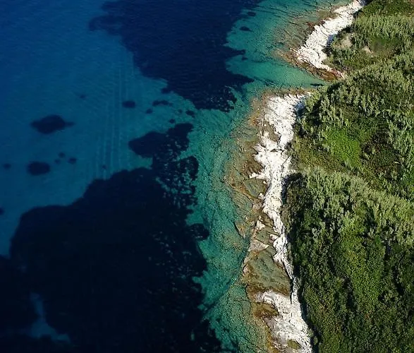 4827-2 For 4 Pers In *